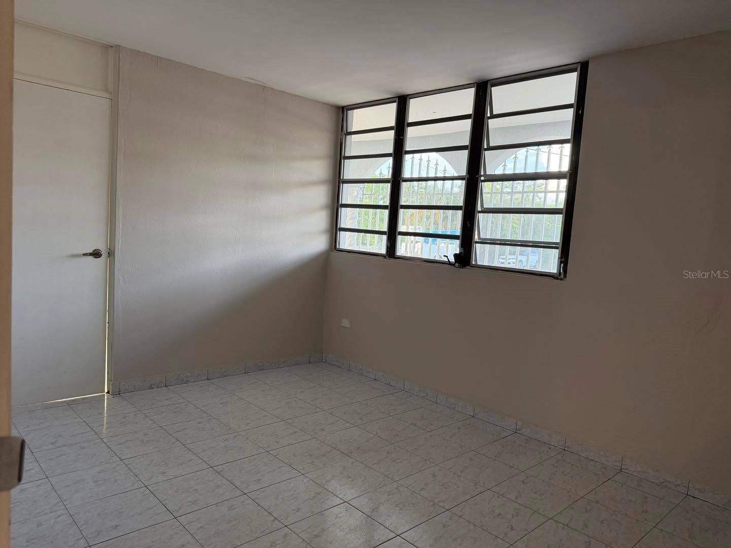 I-14 FRESNO, Bayamon, PR 00956 I-14 FRESNO, Bayamon, PR 00956