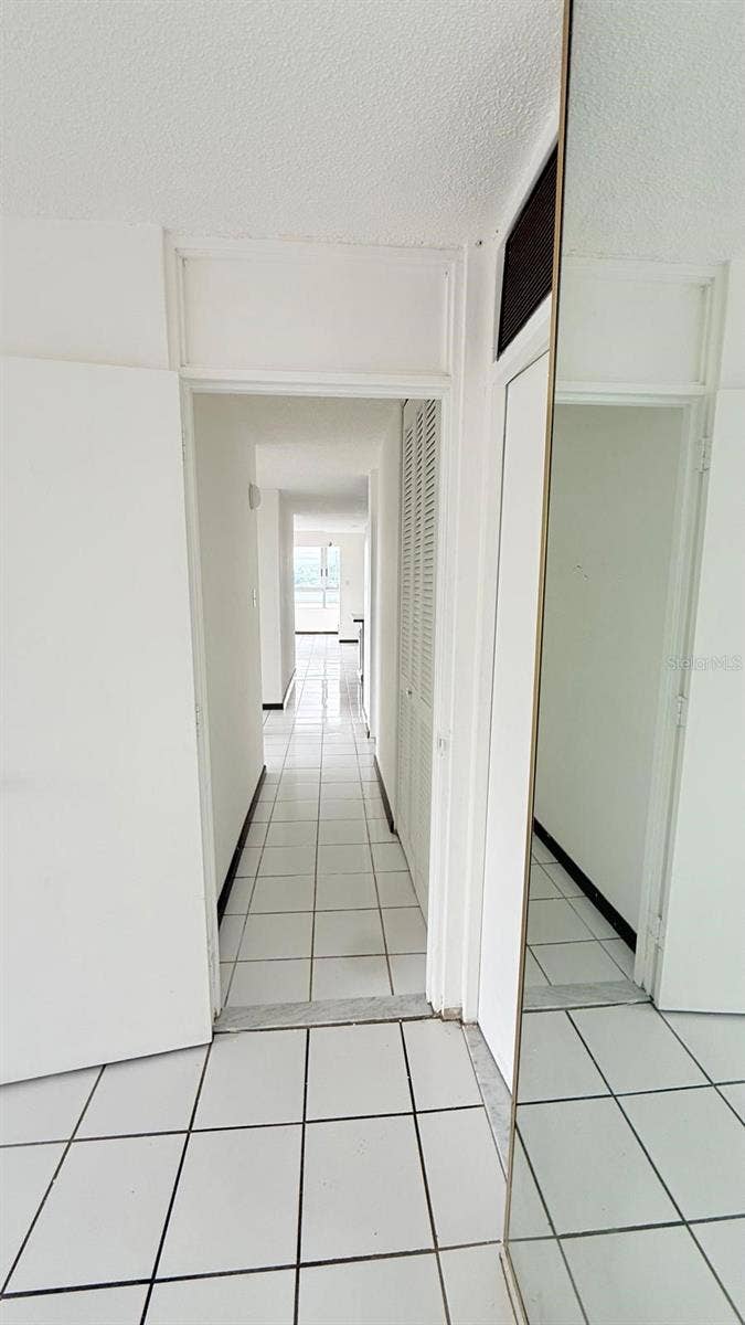 37 ISLA VERDE AVE., #201, Carolina, PR 00979 37 ISLA VERDE AVE., #201, Carolina, PR 00979