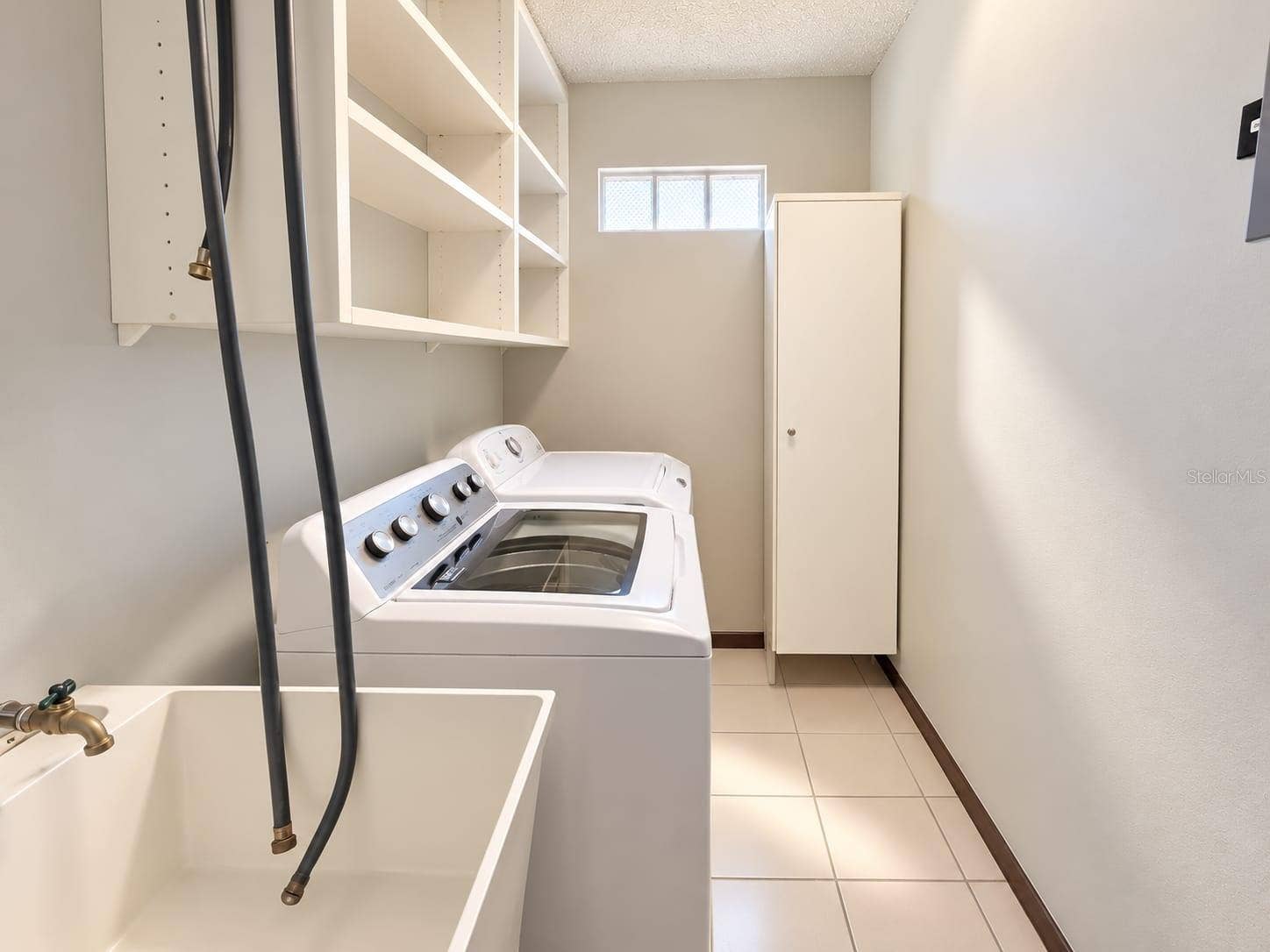 187 COND. PLAZA REAL CAPARRA, #410, Guaynabo, PR 00966 187 COND. PLAZA REAL CAPARRA, #410, Guaynabo, PR 00966