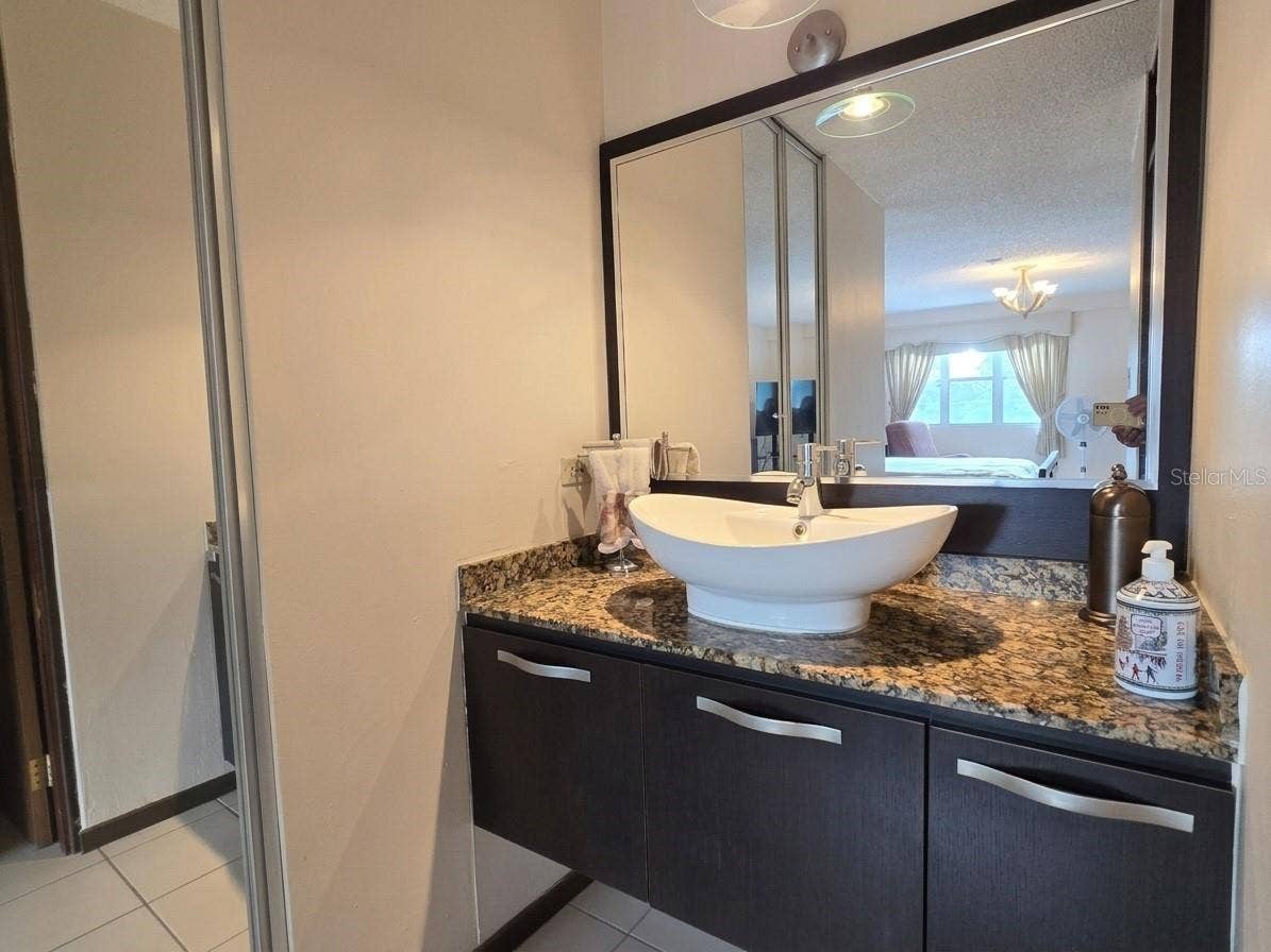 187 COND. PLAZA REAL CAPARRA, #410, Guaynabo, PR 00966 187 COND. PLAZA REAL CAPARRA, #410, Guaynabo, PR 00966
