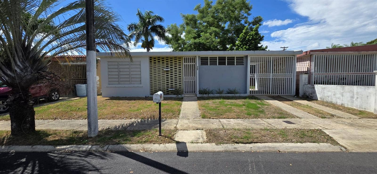 Urb. Highland Park CALLE ACACIA, #744, San Juan, PR 00924 Urb. Highland Park CALLE ACACIA, #744, San Juan, PR 00924
