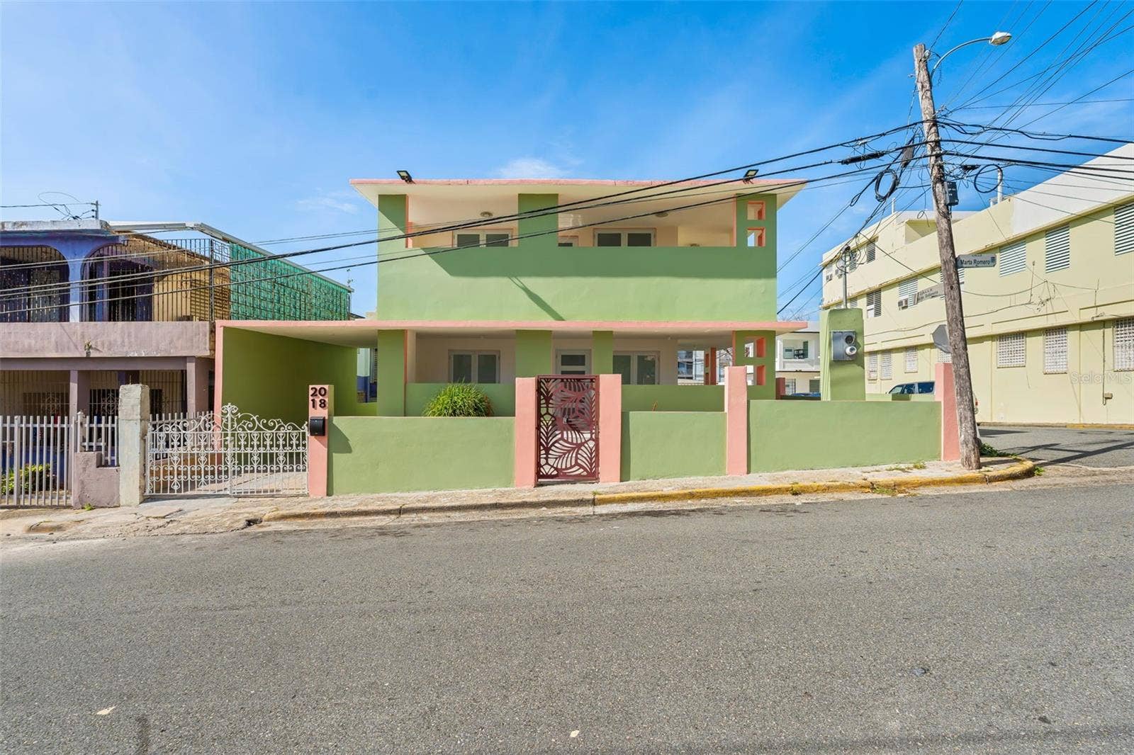 2018 MAGNOLIA, San Juan, PR 00915 2018 MAGNOLIA, San Juan, PR 00915