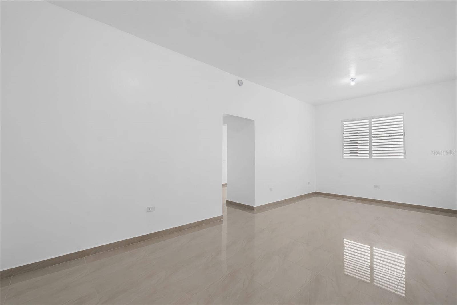 2018 MAGNOLIA, San Juan, PR 00915 2018 MAGNOLIA, San Juan, PR 00915