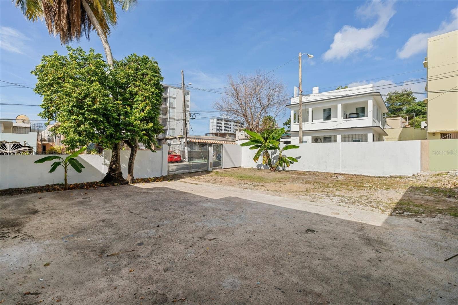 2018 MAGNOLIA, San Juan, PR 00915 2018 MAGNOLIA, San Juan, PR 00915