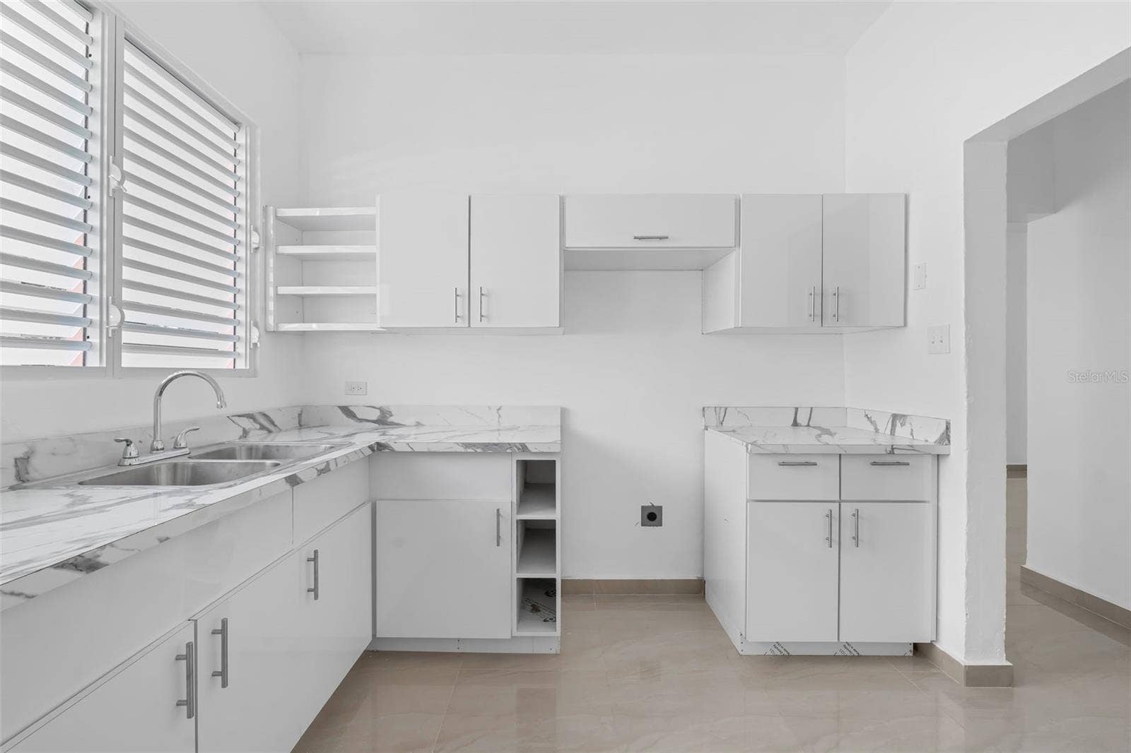 2018 MAGNOLIA, San Juan, PR 00915 2018 MAGNOLIA, San Juan, PR 00915