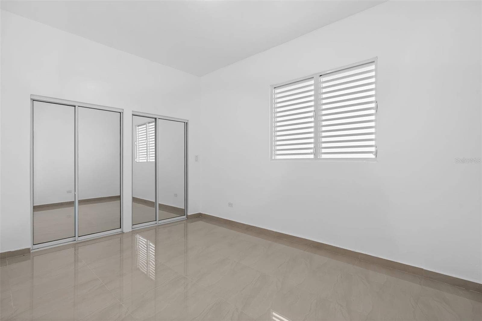 2018 MAGNOLIA, San Juan, PR 00915 2018 MAGNOLIA, San Juan, PR 00915