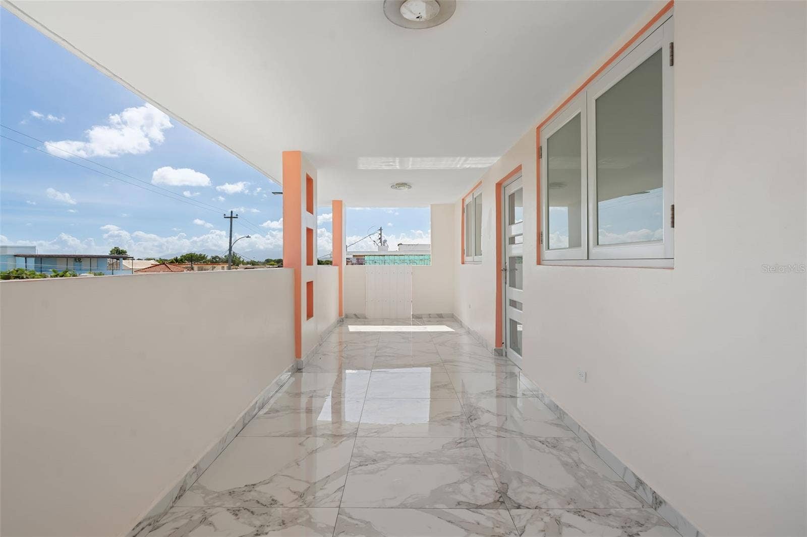 2018 MAGNOLIA, San Juan, PR 00915 2018 MAGNOLIA, San Juan, PR 00915