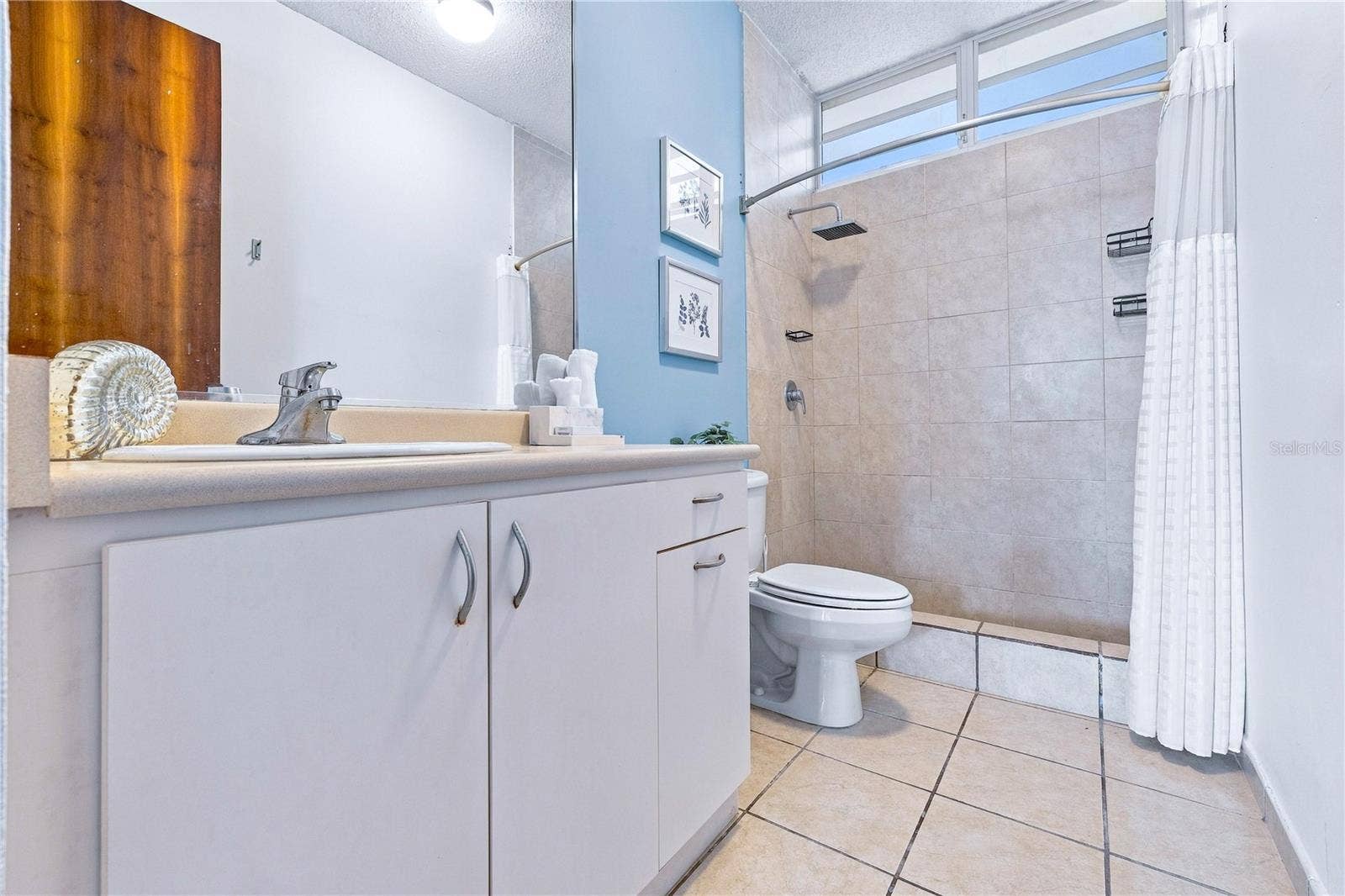 1 CALLE BASTIA, #1, Rincon, PR 00677