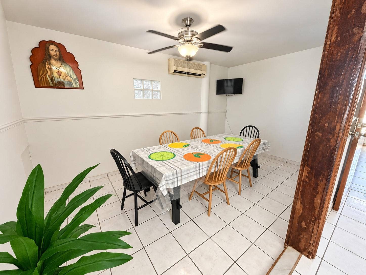 428 JARDIN HABANA, Toa Alta, PR 00953 428 JARDIN HABANA, Toa Alta, PR 00953