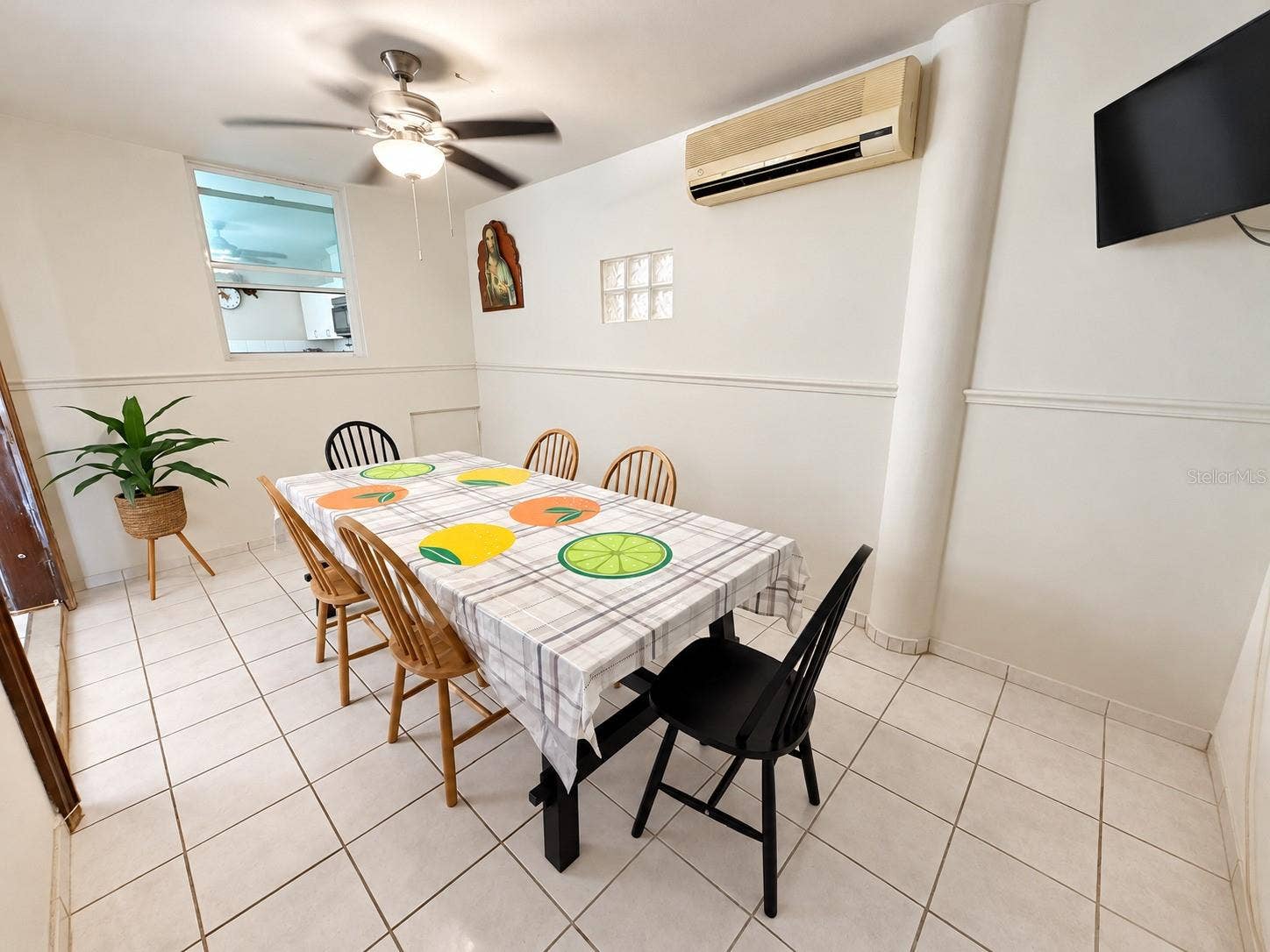 428 JARDIN HABANA, Toa Alta, PR 00953 428 JARDIN HABANA, Toa Alta, PR 00953