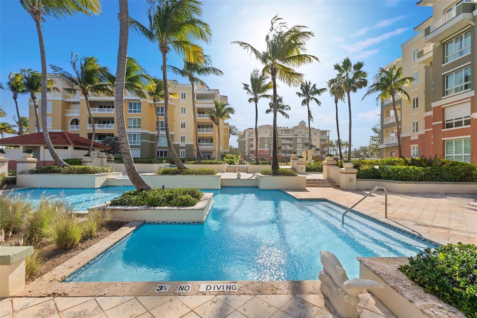100 OCEAN DRIVE, #125, Humacao, PR 00791 Marbella Main Pool