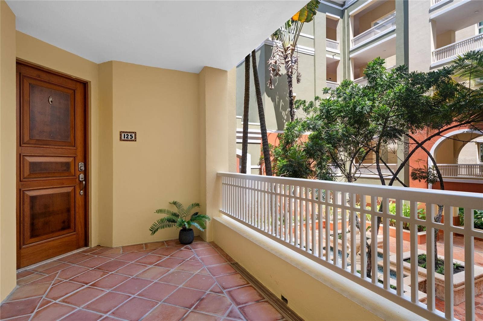 100 OCEAN DRIVE, #125, Humacao, PR 00791 Residence Entrance