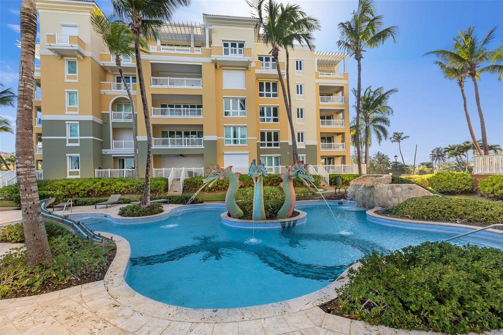 100 OCEAN DRIVE, #125, Humacao, PR 00791 Marbella Kids Pool