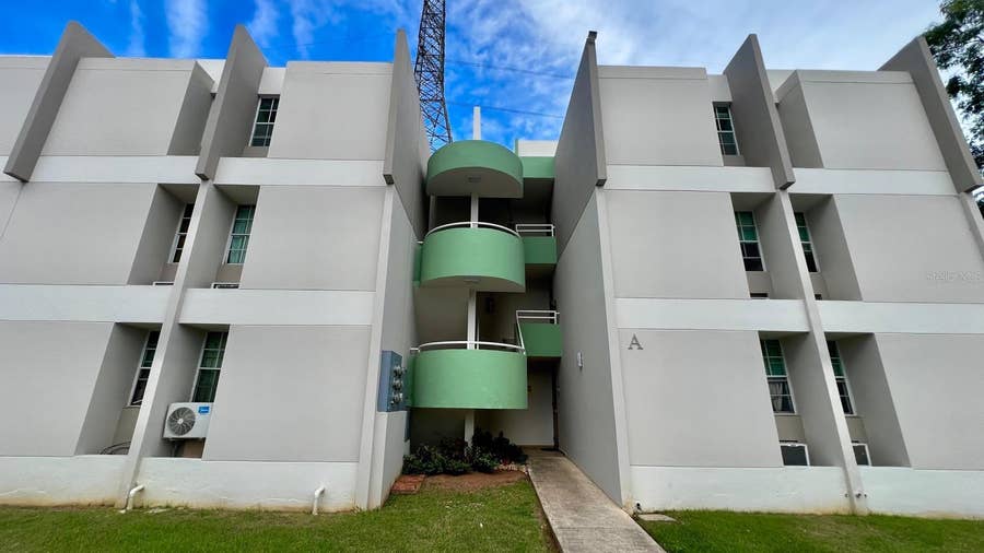Property photo for 1 CALLE ALELI, #102A, Guaynabo, PR
