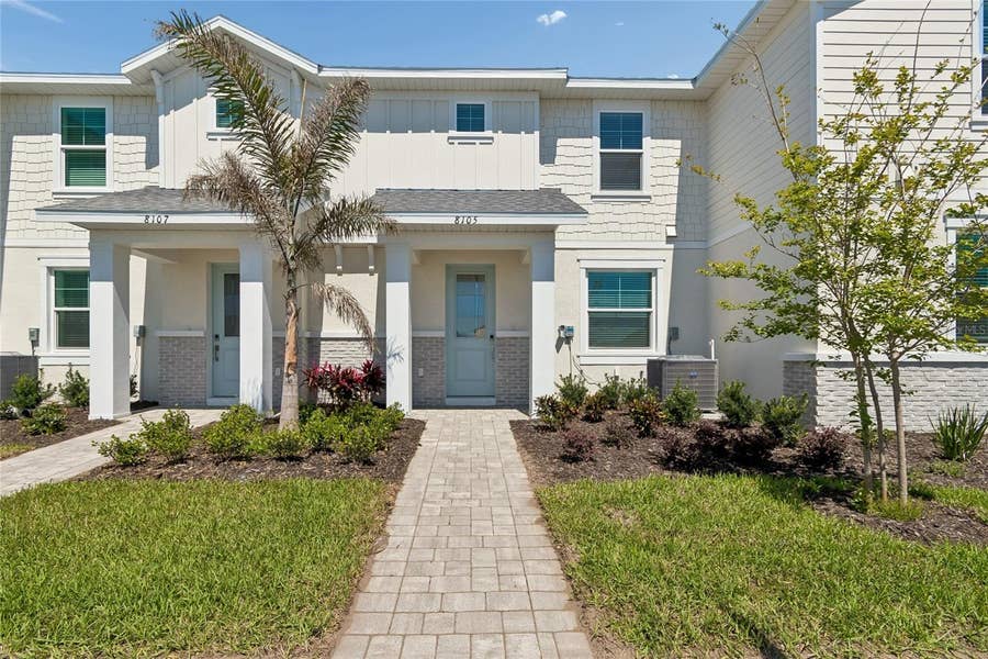 Property photo for 8105 SEAFLOWER PARKWAY, Bradenton, FL