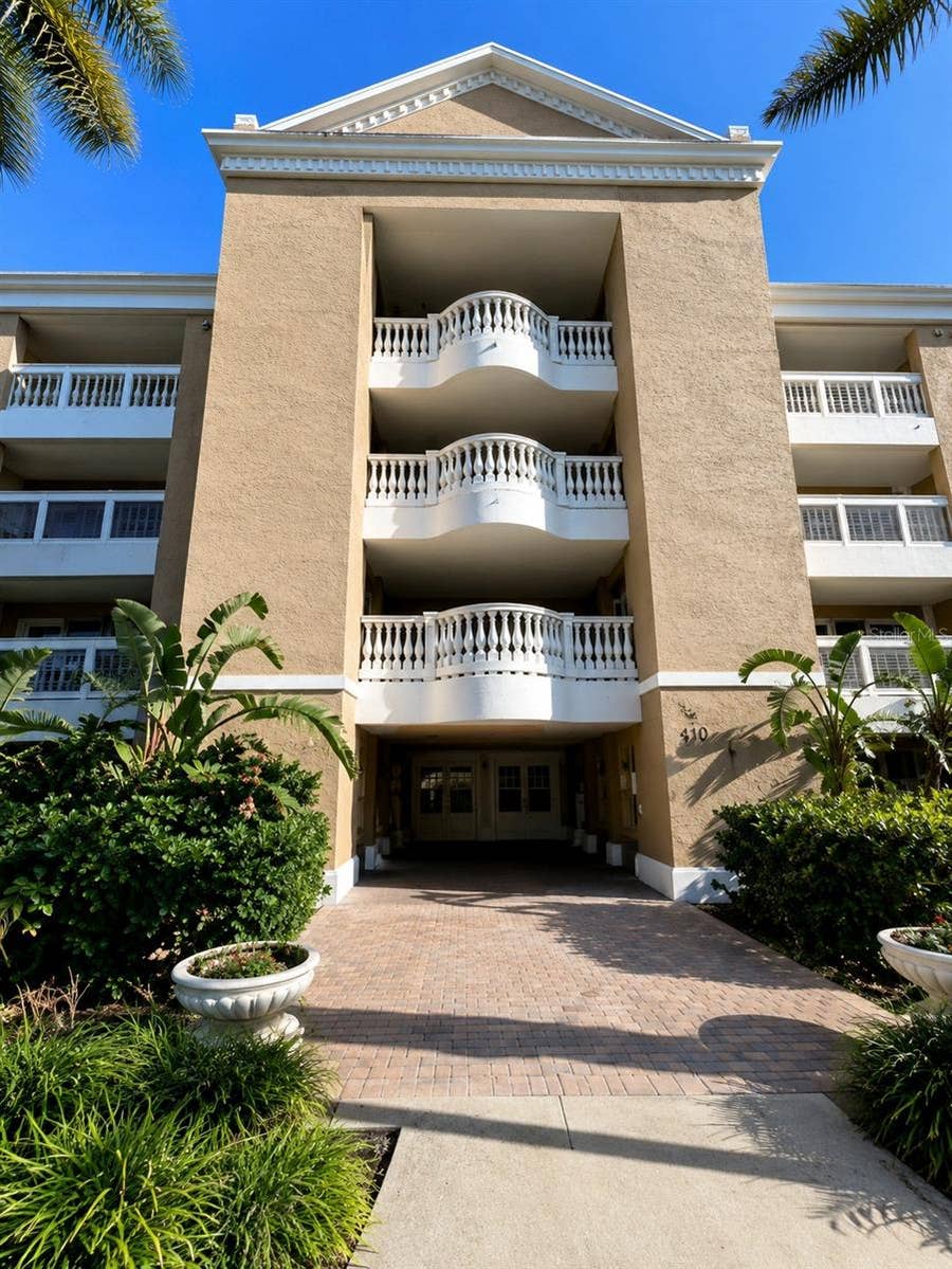 Property photo for 7612 CABANA COURT, #101, Reunion, FL