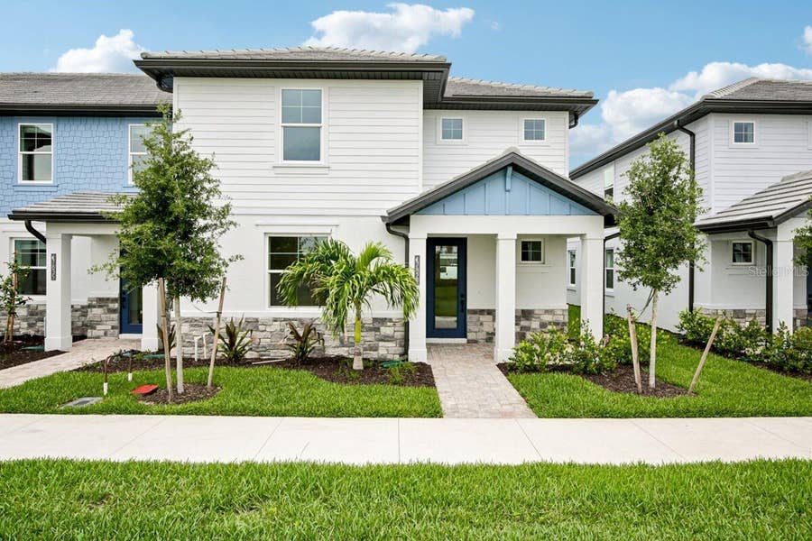 Property photo for 17829 BROADLEAF LOOP, Venice, FL