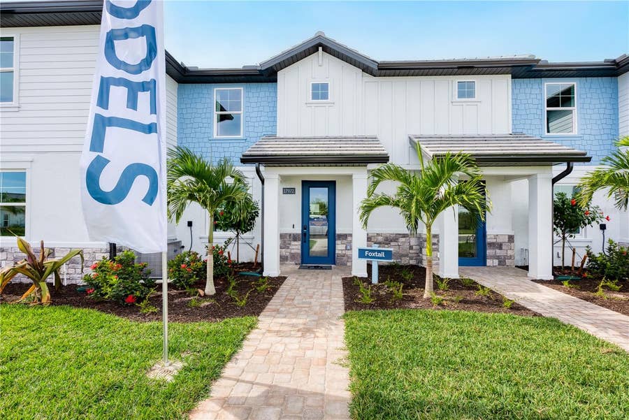 Property photo for 17835 BROADLEAF LOOP, Venice, FL