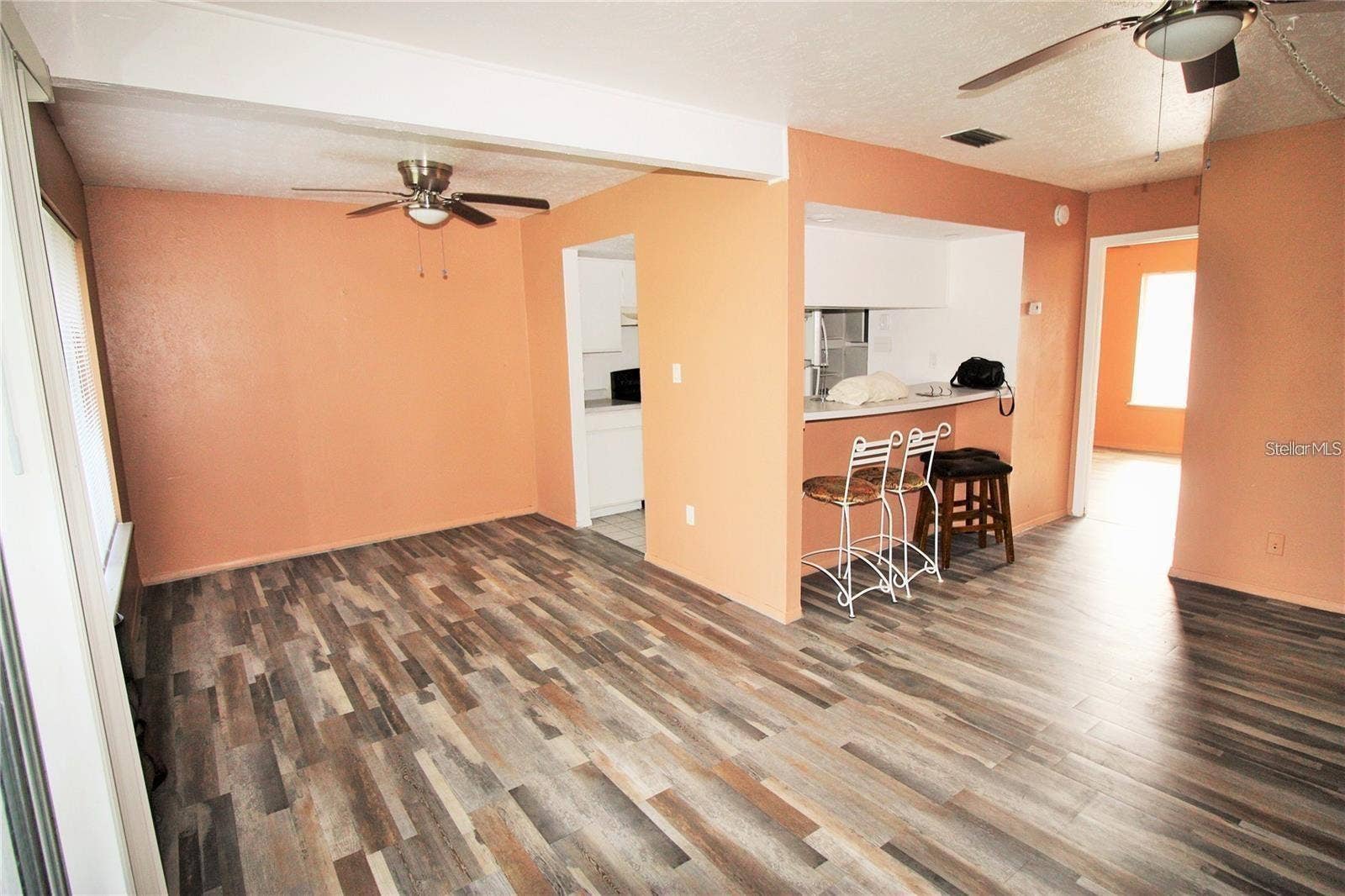 2117 LYME BAY DRIVE, #604, Orlando, FL 32839 2117 LYME BAY DRIVE, #604, Orlando, FL 32839