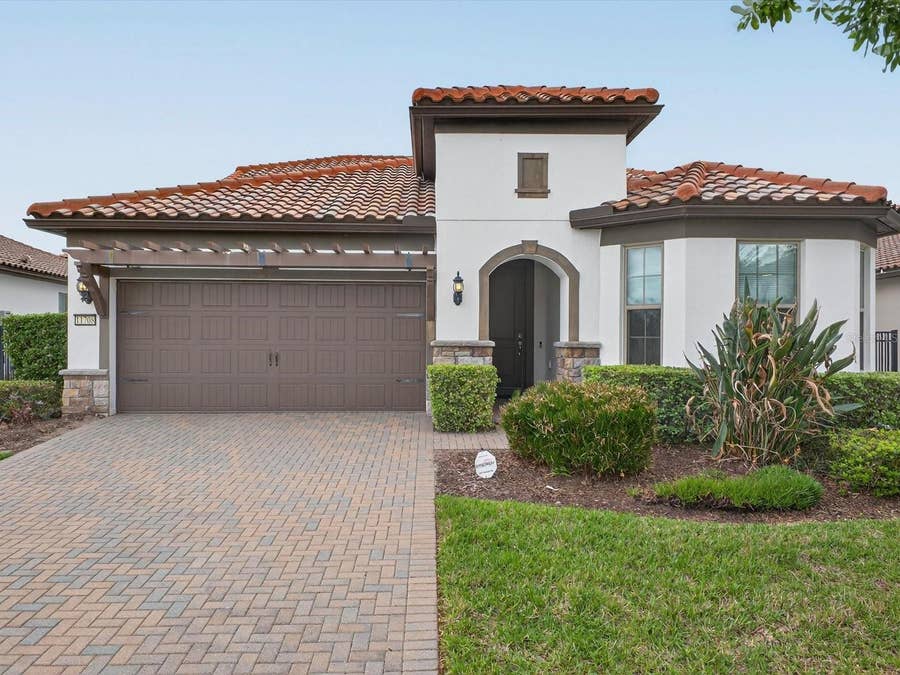 Property photo for 11708 MEADOW GROVE CIRCLE, Orlando, FL
