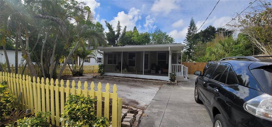 Property photo for 2912 HAWTHORNE STREET, Sarasota, FL