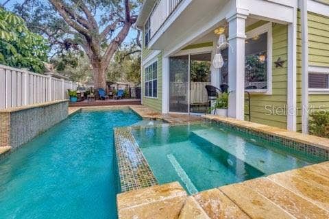 Property photo for Tampa, FL
