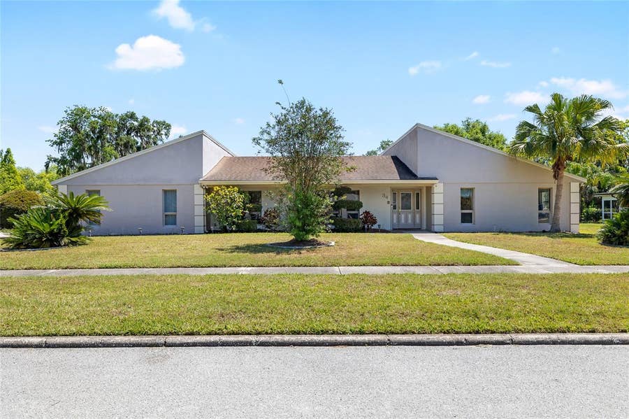 Property photo for 34 MISTY MEADOW LANE, Mulberry, FL