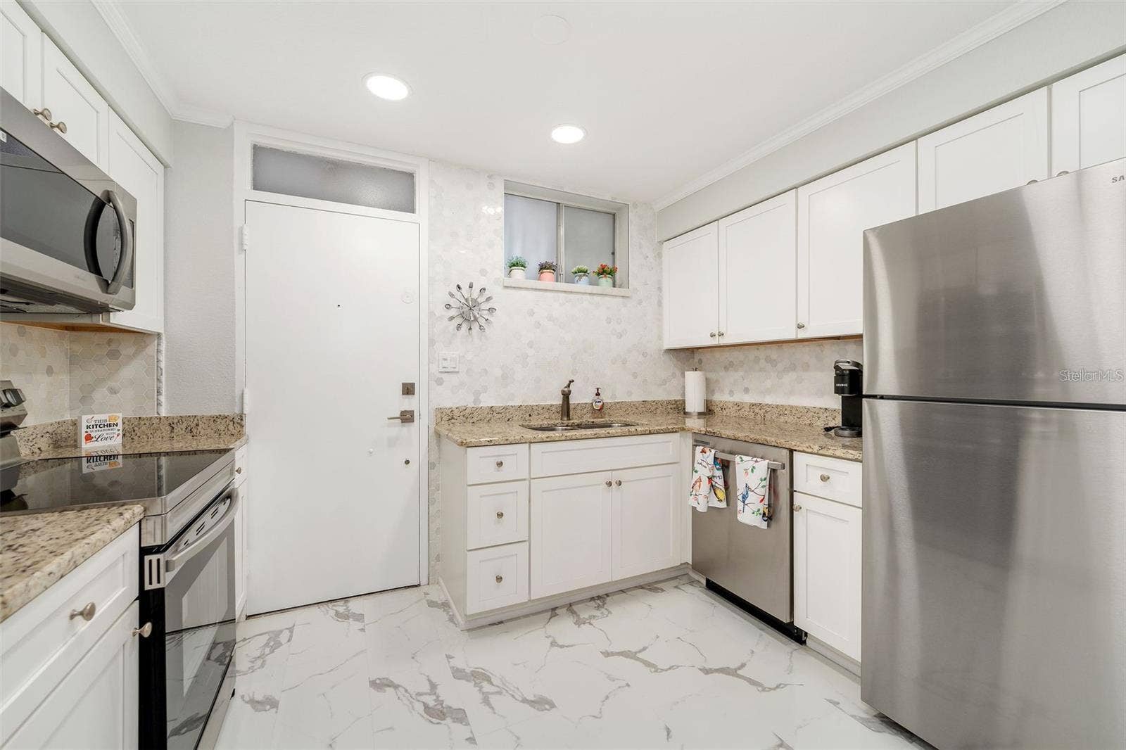 700 MELROSE AVENUE, #J24, Winter Park, FL 32789 700 MELROSE AVENUE, #J24, Winter Park, FL 32789