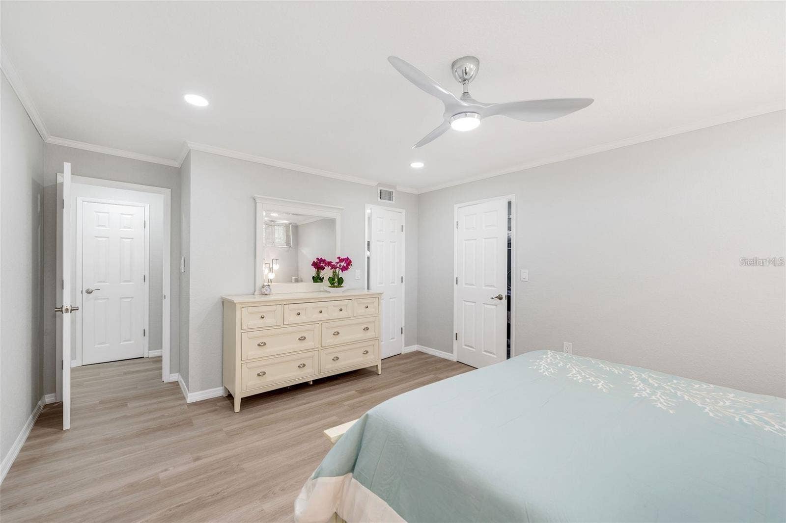700 MELROSE AVENUE, #J24, Winter Park, FL 32789 700 MELROSE AVENUE, #J24, Winter Park, FL 32789