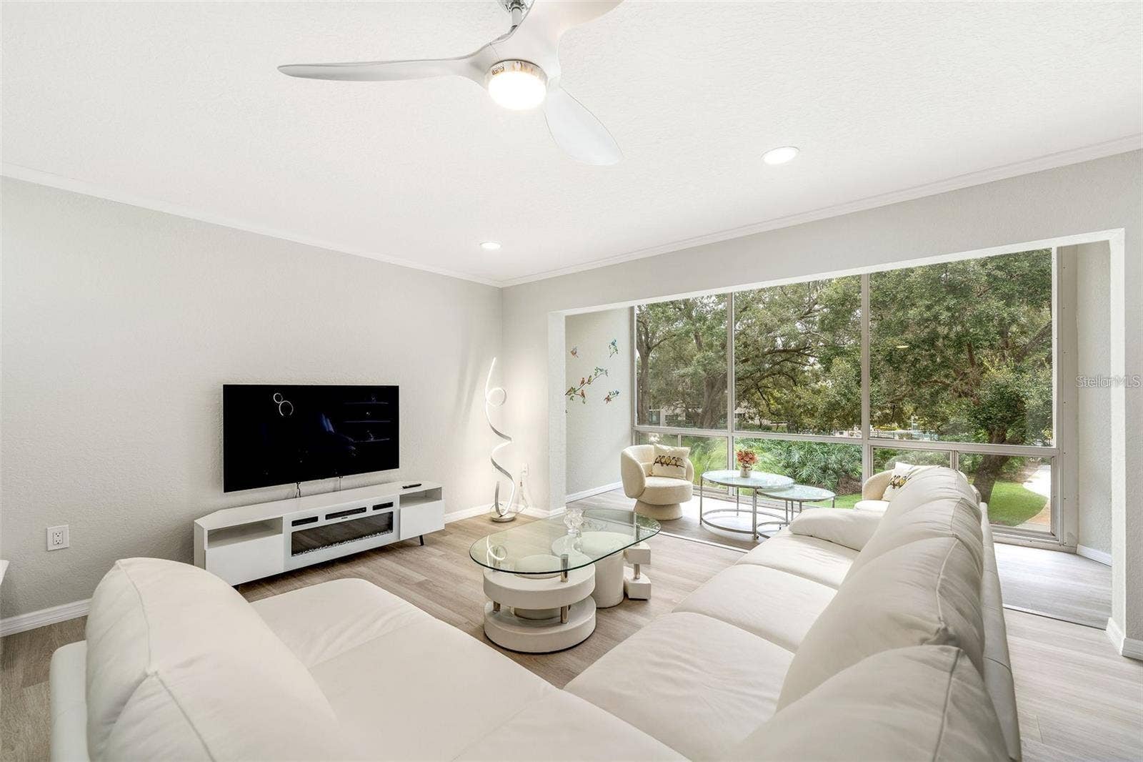 700 MELROSE AVENUE, #J24, Winter Park, FL 32789 700 MELROSE AVENUE, #J24, Winter Park, FL 32789