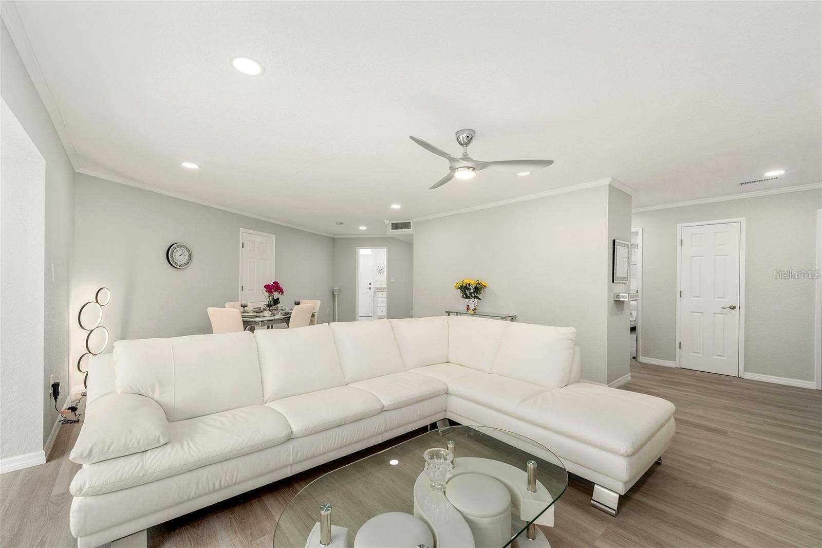 700 MELROSE AVENUE, #J24, Winter Park, FL 32789 700 MELROSE AVENUE, #J24, Winter Park, FL 32789