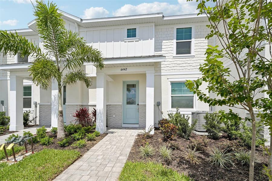Property photo for 4442 SUNSET GARDEN STREET, Bradenton, FL
