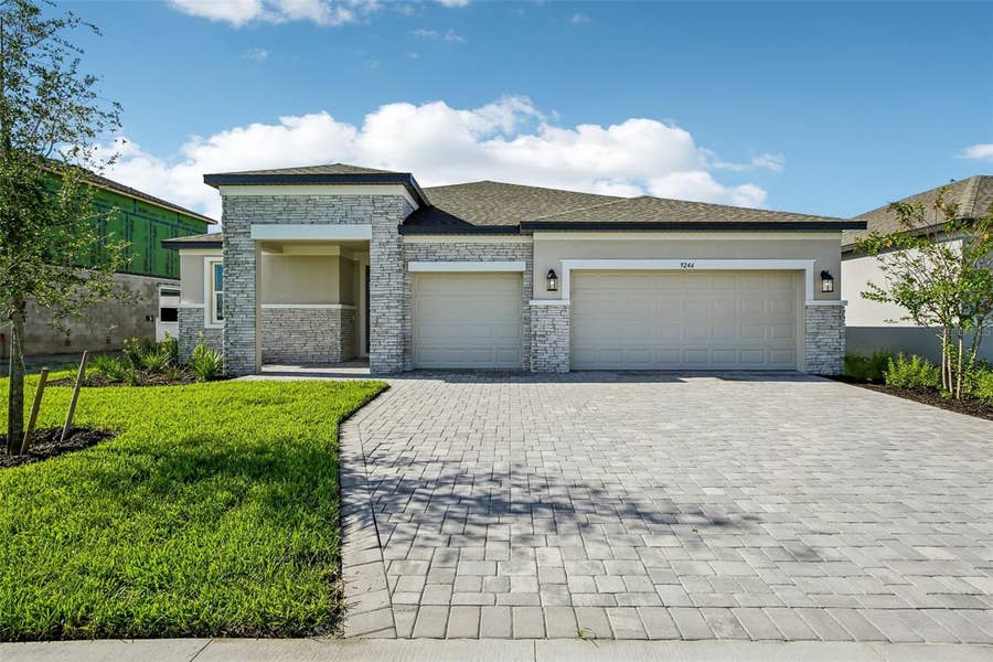 Property photo for 9246 DEEP HORIZON LOOP, Parrish, FL