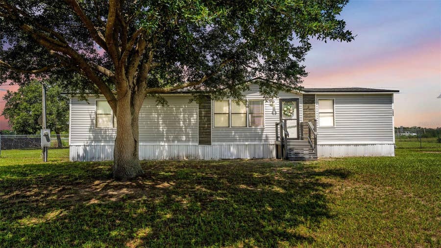 Property photo for 1329 ASHLEE COURT, Auburndale, FL