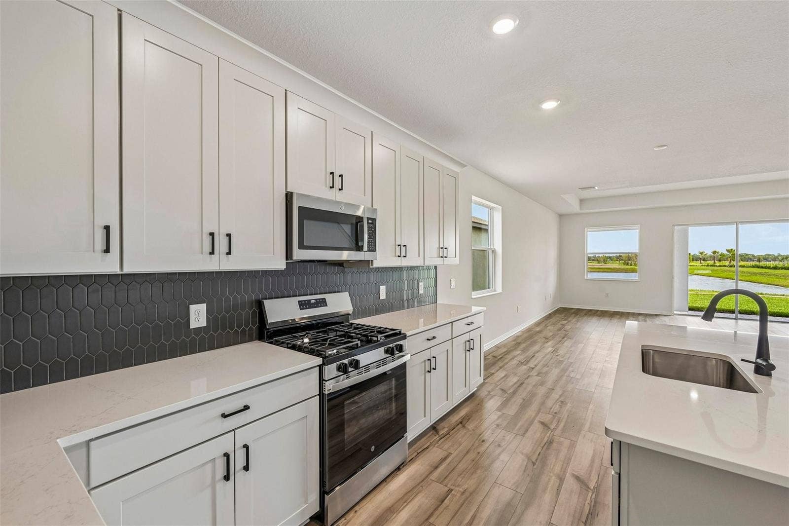 8724 CANARD COVE, Palmetto, FL 34221 8724 CANARD COVE, Palmetto, FL 34221