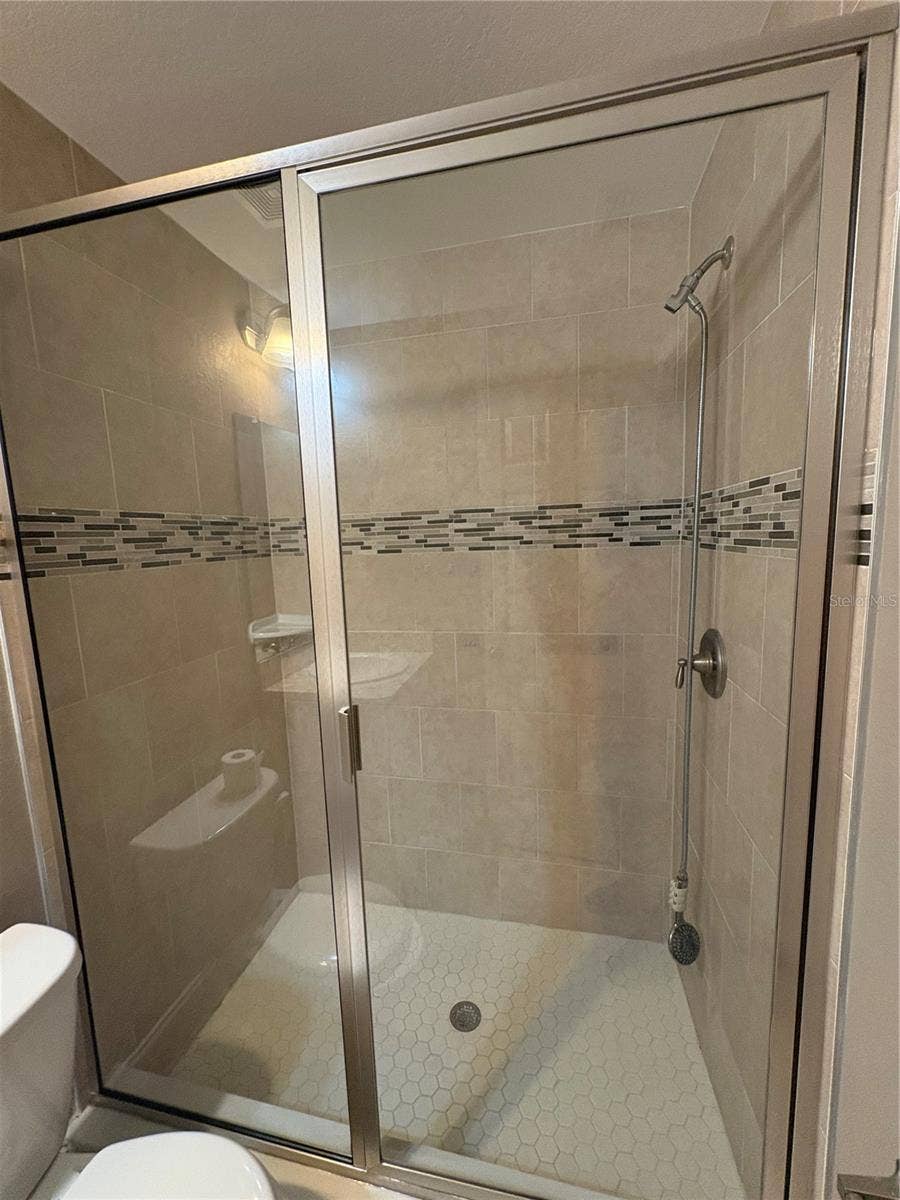 640 E GRAPEFRUIT AVENUE, Lake Alfred, FL 33850 640 E GRAPEFRUIT AVENUE, Lake Alfred, FL 33850