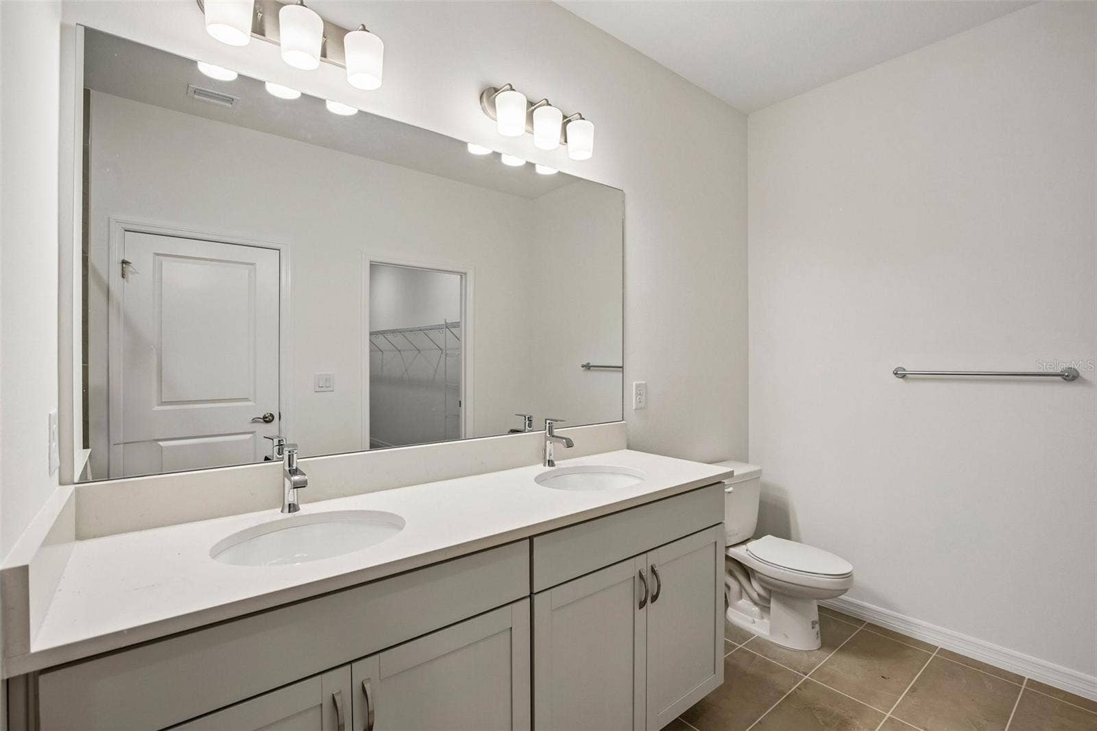 13740 BERTRAND AVENUE, Palmetto, FL 34221 13740 BERTRAND AVENUE, Palmetto, FL 34221