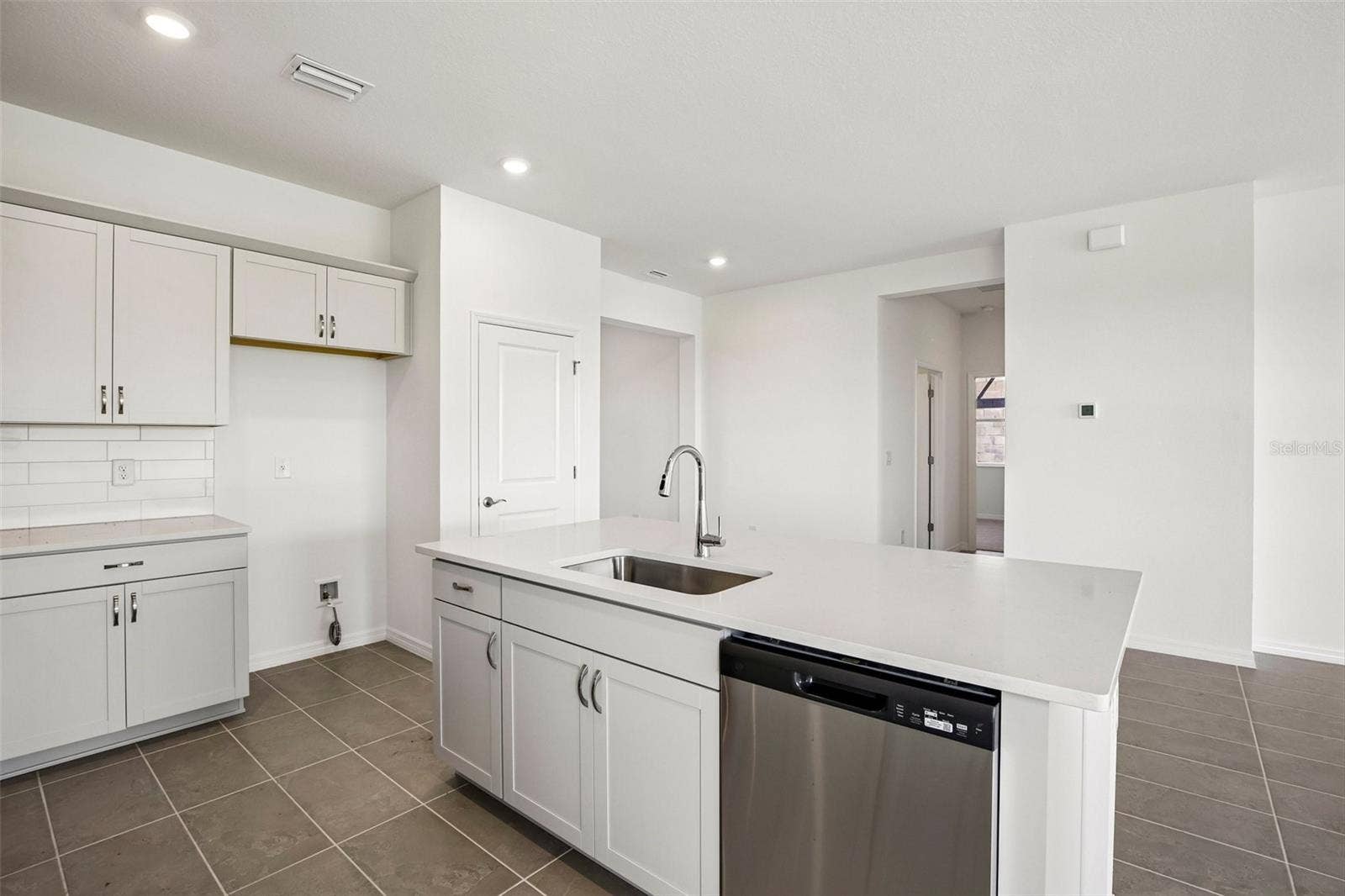 13740 BERTRAND AVENUE, Palmetto, FL 34221 13740 BERTRAND AVENUE, Palmetto, FL 34221