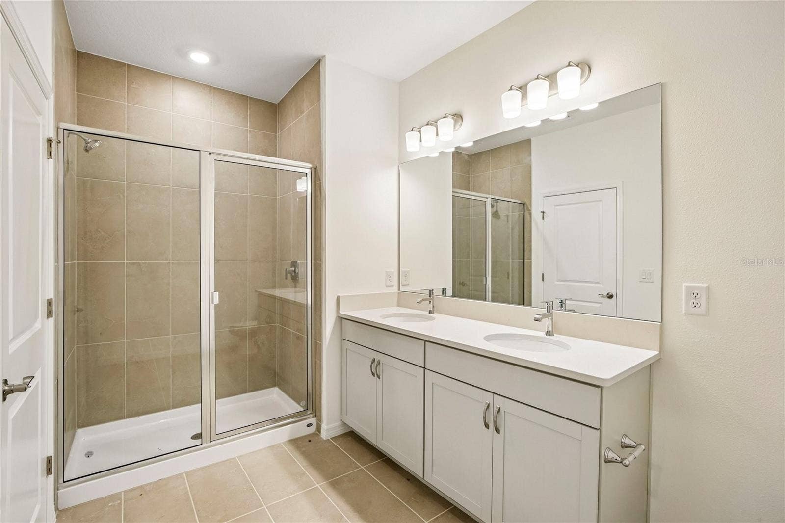 13740 BERTRAND AVENUE, Palmetto, FL 34221 13740 BERTRAND AVENUE, Palmetto, FL 34221