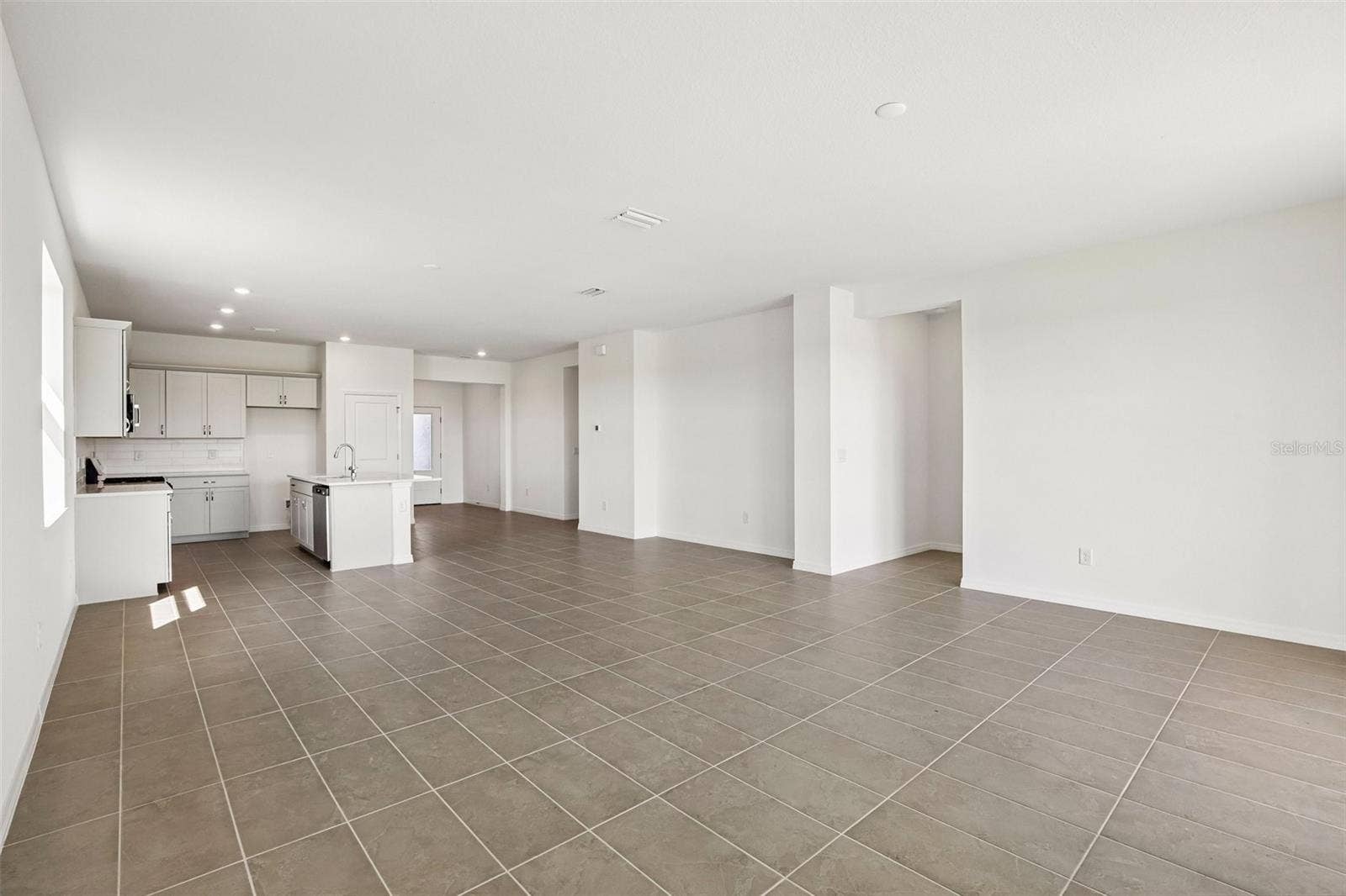 13740 BERTRAND AVENUE, Palmetto, FL 34221 13740 BERTRAND AVENUE, Palmetto, FL 34221