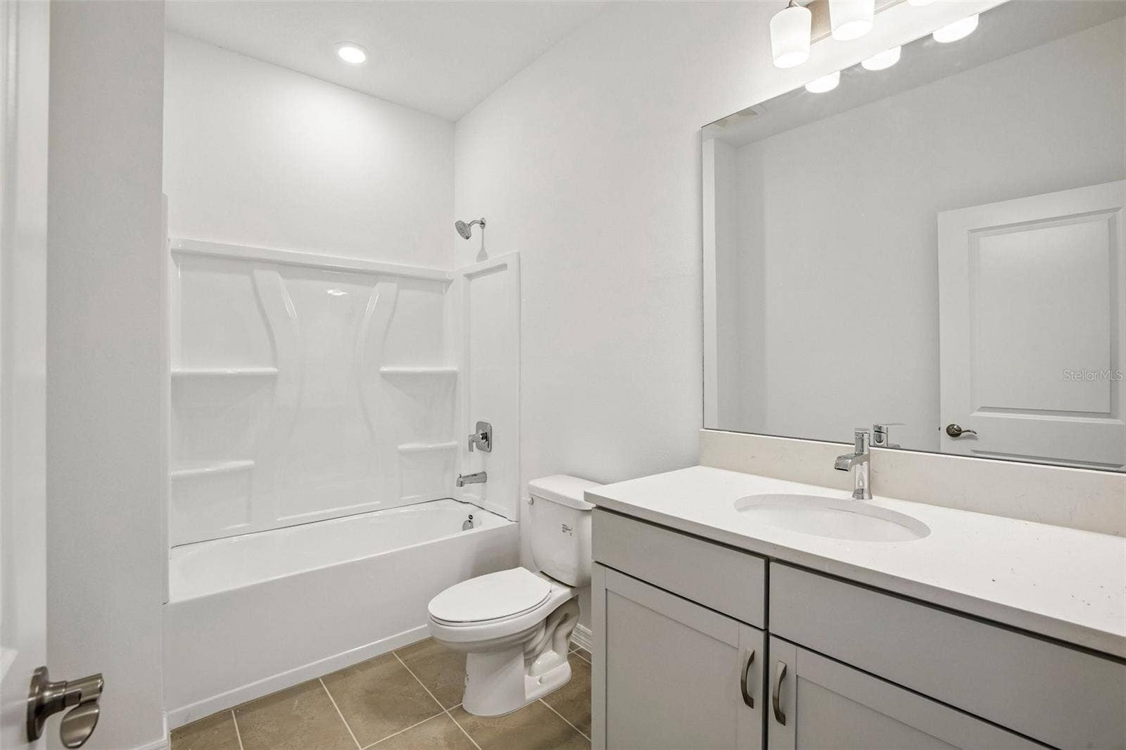 13740 BERTRAND AVENUE, Palmetto, FL 34221 13740 BERTRAND AVENUE, Palmetto, FL 34221