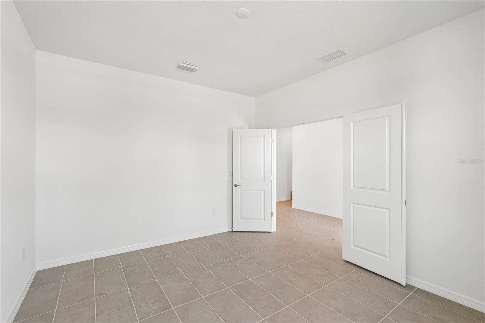 8705 CANARD COVE, Palmetto, FL 34221 8705 CANARD COVE, Palmetto, FL 34221
