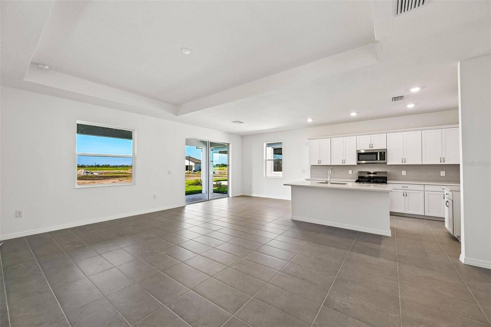 8709 CANARD COVE, Palmetto, FL 34221 8709 CANARD COVE, Palmetto, FL 34221