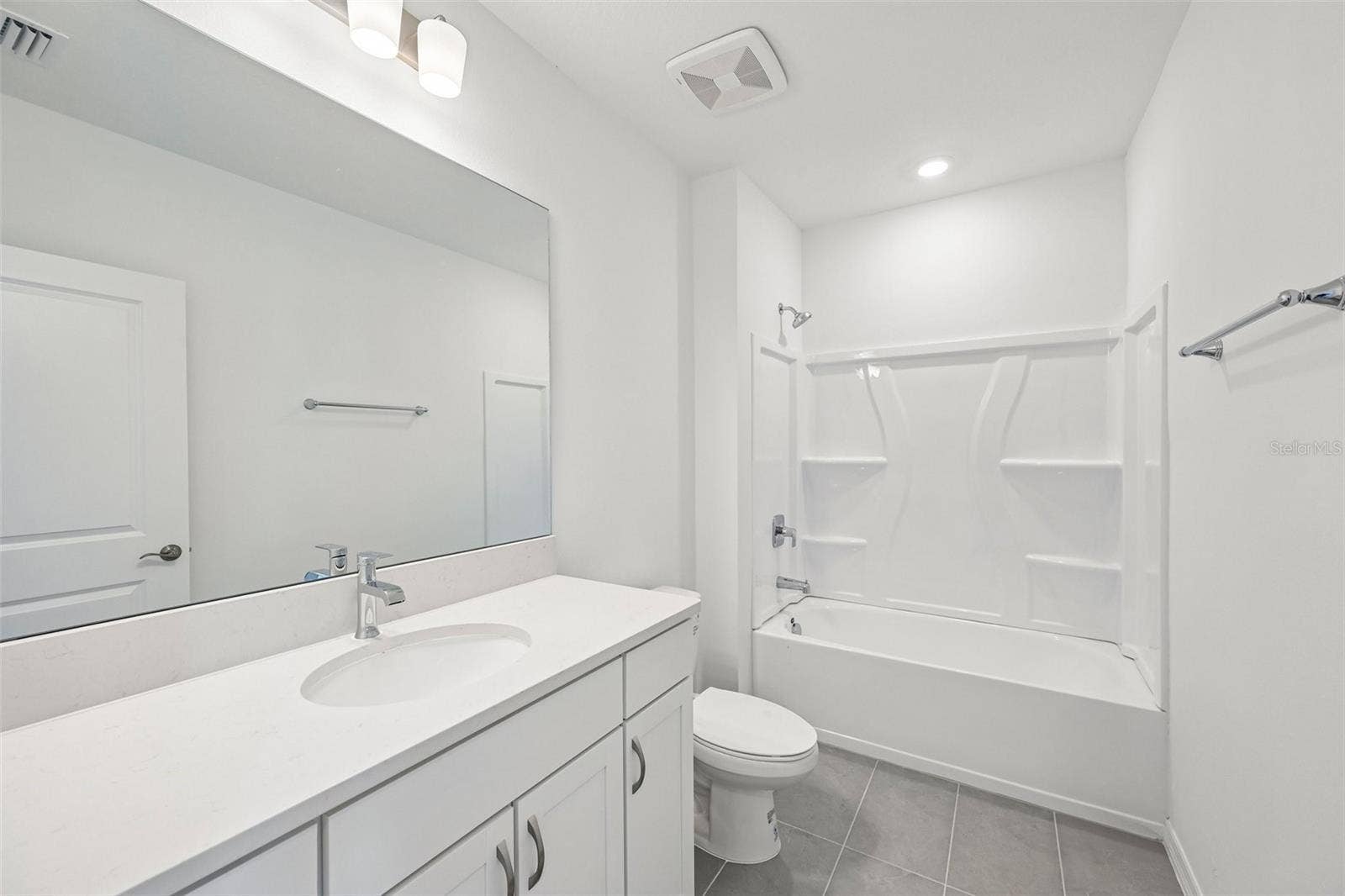 8709 CANARD COVE, Palmetto, FL 34221 8709 CANARD COVE, Palmetto, FL 34221