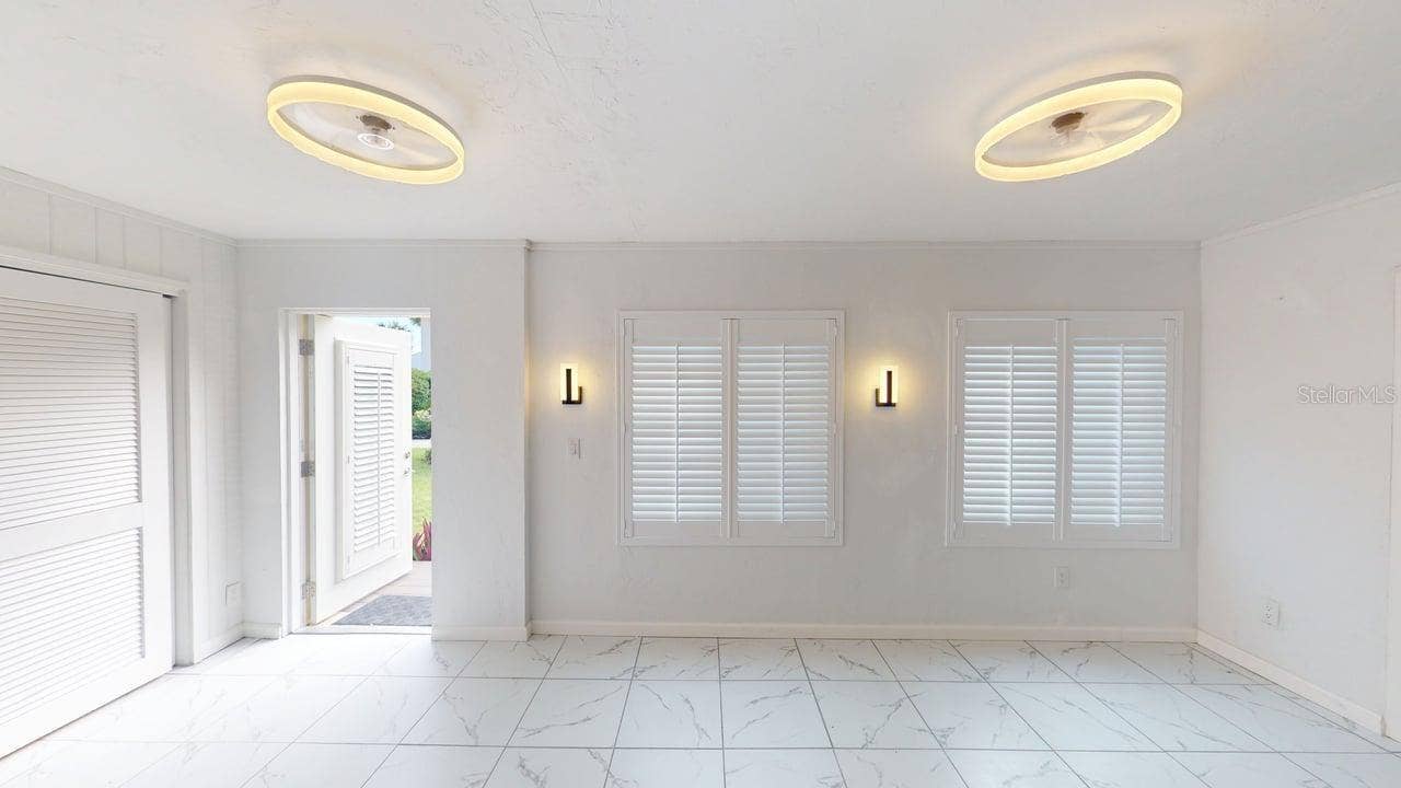 3670 PINECREST STREET, #111, Sarasota, FL 34232 3670 PINECREST STREET, #111, Sarasota, FL 34232