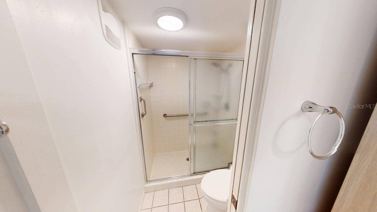 3670 PINECREST STREET, #111, Sarasota, FL 34232 3670 PINECREST STREET, #111, Sarasota, FL 34232
