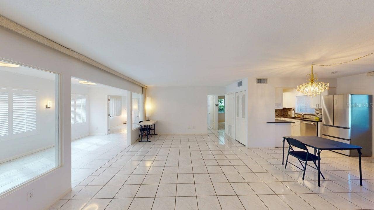 3670 PINECREST STREET, #111, Sarasota, FL 34232 3670 PINECREST STREET, #111, Sarasota, FL 34232