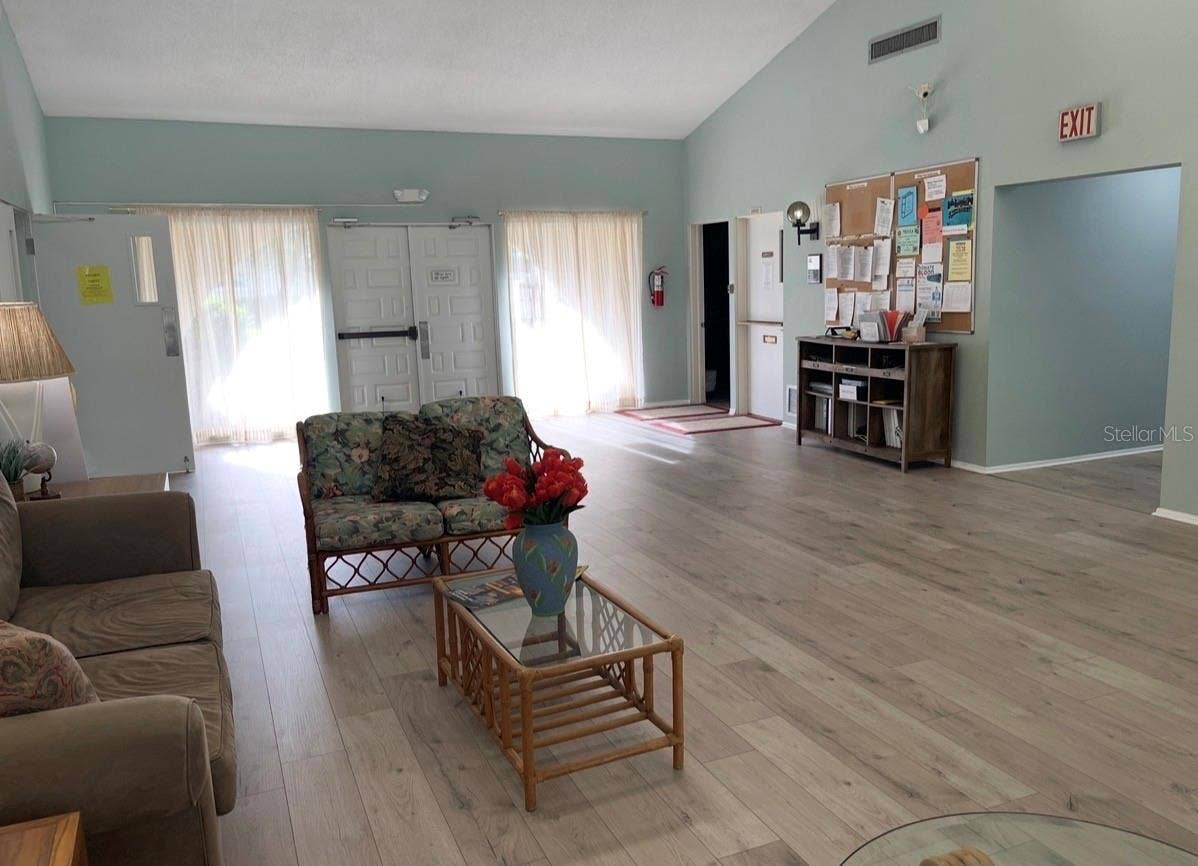 3670 PINECREST STREET, #111, Sarasota, FL 34232 3670 PINECREST STREET, #111, Sarasota, FL 34232