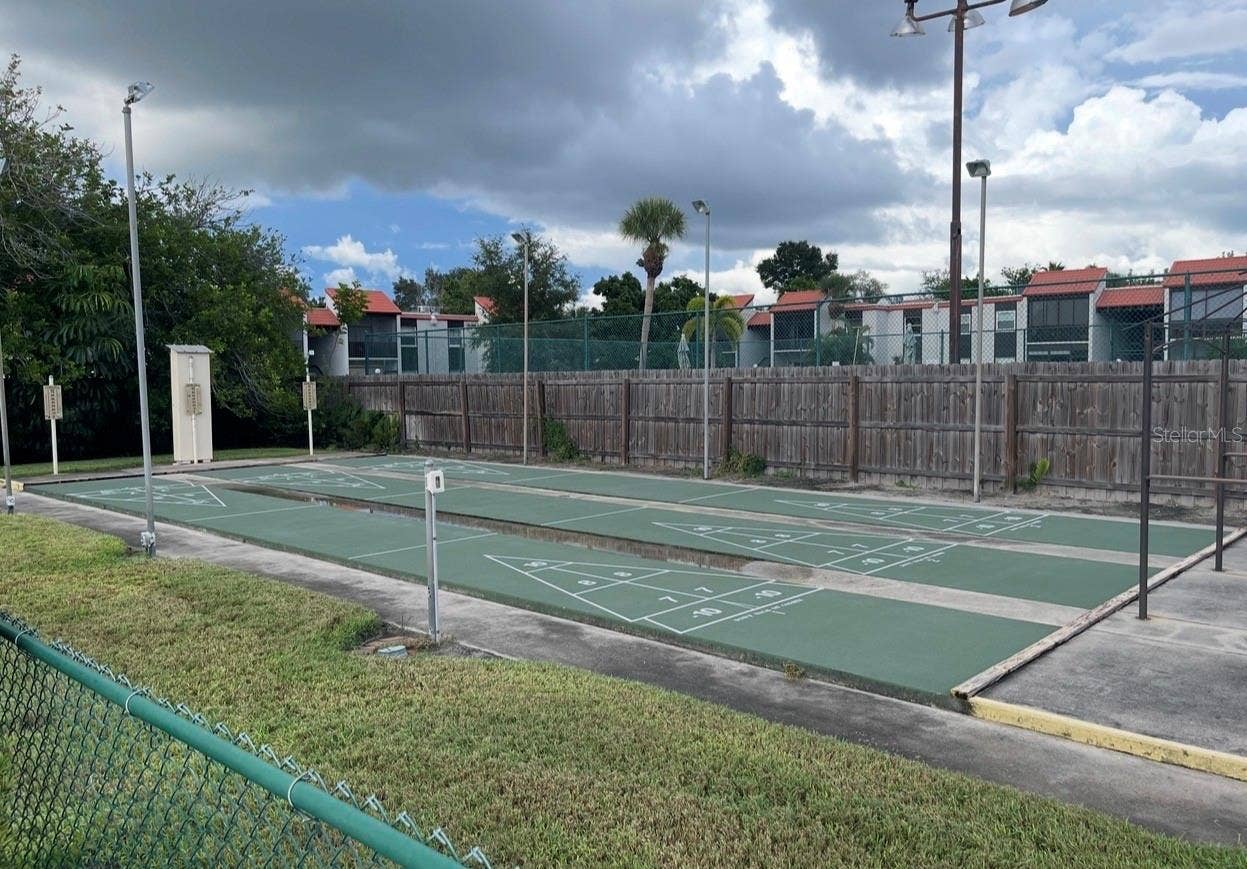 3670 PINECREST STREET, #111, Sarasota, FL 34232 3670 PINECREST STREET, #111, Sarasota, FL 34232