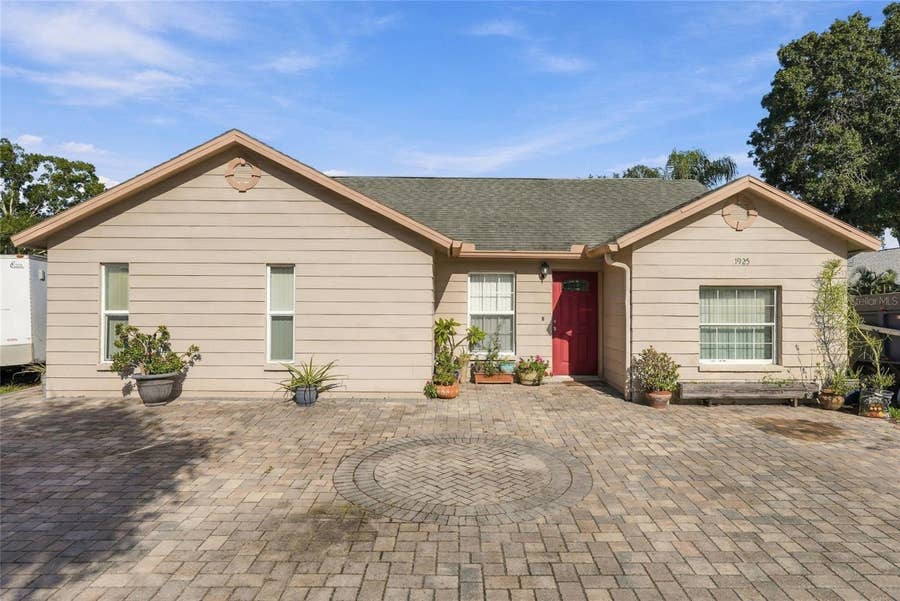 Property photo for 1925 CASTLE BAY COURT, Oldsmar, FL